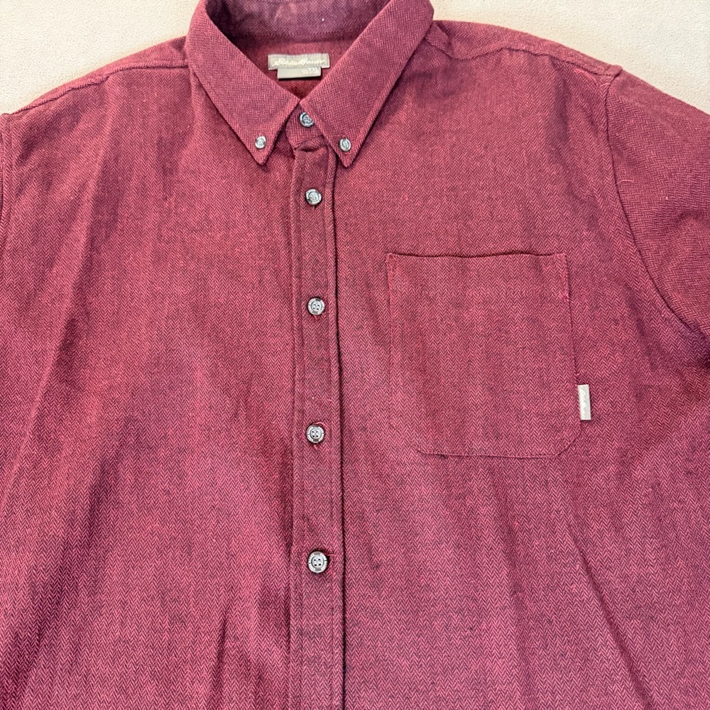 Eddie Bauer Men’s Burgundy Herringbone Long Sleeve Button Up Shirt- XXL - Picture 2 of 7